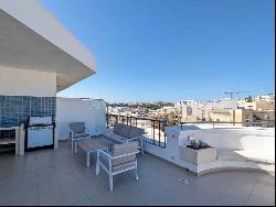 Gzira Penthouse