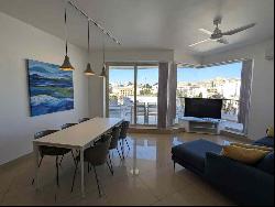 Gzira Penthouse