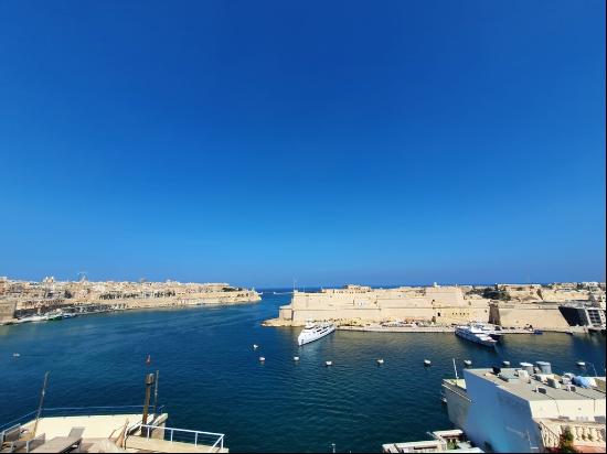 Senglea (Isla) Town House