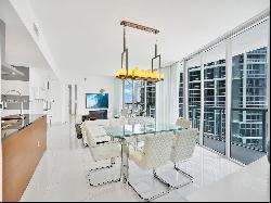 495 Brickell Ave 2504