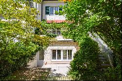 Enchanting Art Nouveau townhouse from 1912 with charming south-facing garden