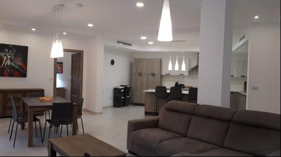 Sliema Apartment