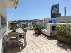 Gzira Penthouse