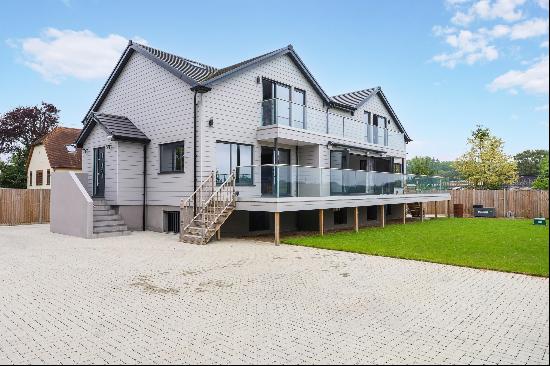 New build house close to the river in Shepperton Middlesex