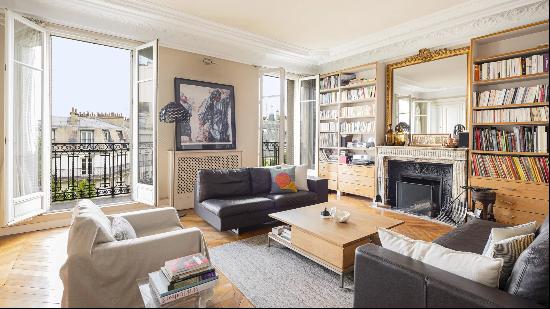 Apartment for sale in Paris, France