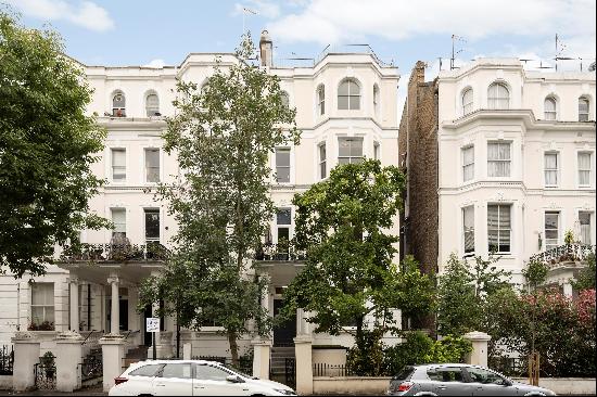 A beautiful two bedroom apartment on a sought after address in Notting Hill, W11.