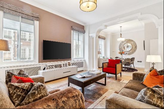 A Stunning 2-bedroom Apartment in Mayfair, W1K.