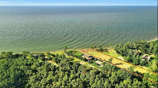 Waterfront views for miles! Get a running start to building your North Fork Dream home. Pe