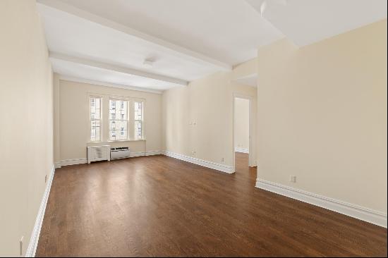 Be the First to Live in This Freshly Renovated Gem at 25 Fifth AvenueGet ready to level up