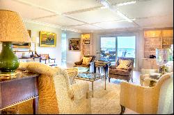 Bonniecrest Waterfront Condo