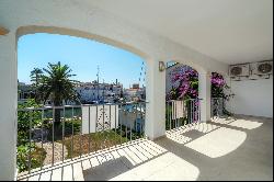 Villa in privileged location with 15m mooring in Salins - Empuriabrava