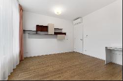 Premium apartment in a secure complex, BA I - Old Town ID: 0278