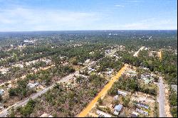 Vacant Interior Lot In Non-HOA DeFuniak Springs Subdivision 