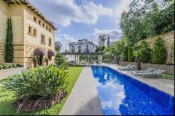 Prestigious property: Historical mansion in the Monastery area in Pedralbes