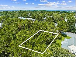 Spacious Seacrest Lot Close to 30A Attractions and Natural Beauty