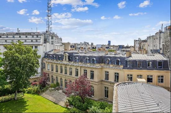 Turnkey Apartment in Paris VIII - Saint-Honoré Elysées