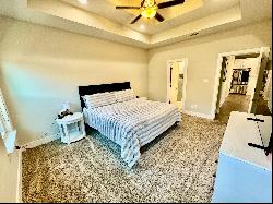 Fantastic four bedroom rental close to downtown and Bishop Arts District