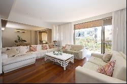 Excellent duplex penthouse in the prime quadrilateral of Ipanema with views