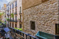 Fantastic apartment with lots of light in the center of Born in Barcelona