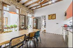 Fantastic apartment with lots of light in the center of Born in Barcelona