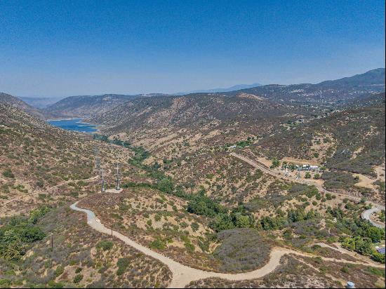 Peutz Valley Road, Alpine, CA 91901