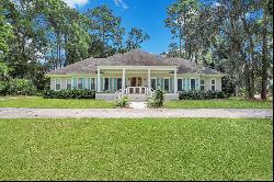 Beautiful French Provincial Near the Savannah Yacht Club