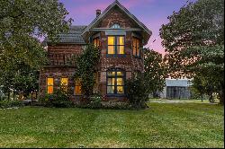 Country Victorian with views