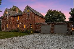 Country Victorian with views