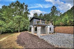 Gorgeous Contemporary New-Build With Breath-taking Mountain Views!