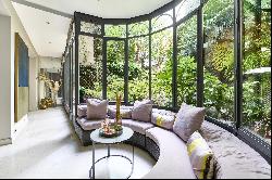 Paris 16th District – A superb family home