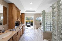 5 Montpellier, Newport Beach CA 92660