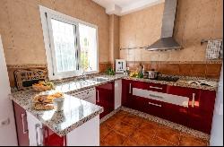 Charming villa with a guest apartment in Benalmadena, Benalmadena 29630