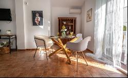 Charming villa with a guest apartment in Benalmadena, Benalmadena 29630