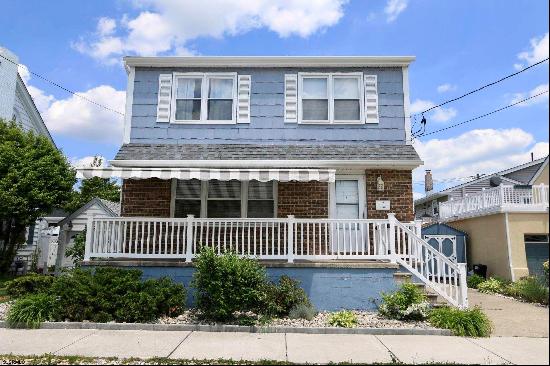 103 N Belmont Ave, Margate NJ 08402