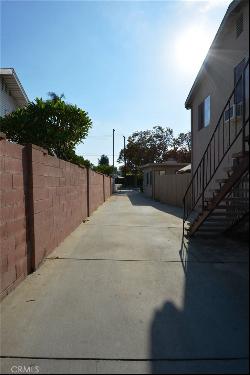 6041 Pickering Avenue #C, Whittier CA 90601