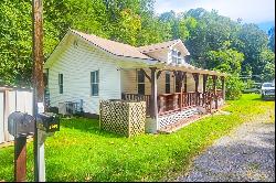 2019 Coeburn Road, Clintwood VA 24228