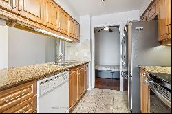 40 Old Mill Rd Unit PH2, Oakville ON L6J7W2