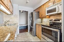 40 Old Mill Rd Unit PH2, Oakville ON L6J7W2