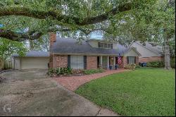 302 Americana Drive, Shreveport LA 71105