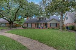 302 Americana Drive, Shreveport LA 71105