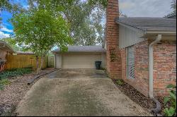 302 Americana Drive, Shreveport LA 71105