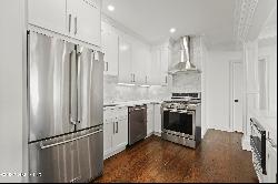 40 W Elm Street Unit 4B, Greenwich CT 06830