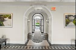 40 W Elm Street #APT 4B, Greenwich CT 06830