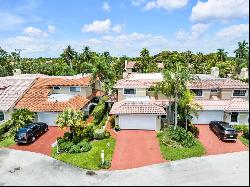 741 Villa Portofino Cir, Deerfield Beach FL 33442