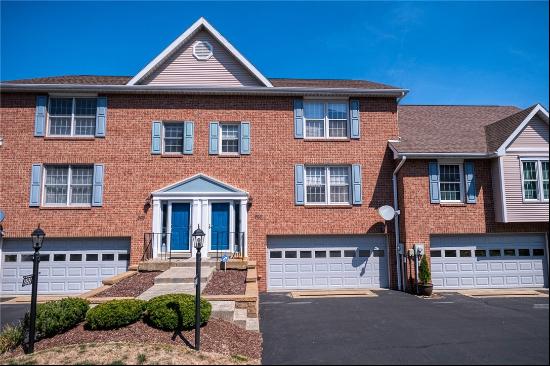 203 Apple Blossom Ct, Murrysville PA 15626