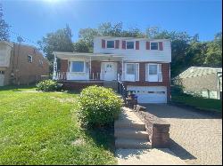 439 Crestview Dr, Plum Boro PA 15239