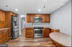 5450 Whitley Park Terrace Unit 111, Bethesda MD 20814