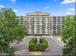 5450 Whitley Park Terrace #111, Bethesda MD 20814