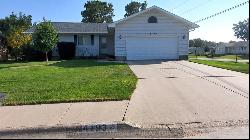 4193 Norseman Ave, Grand Island NE 68803