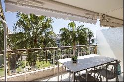 Cannes Croisette - Mondrian - 2 bedrooms flat with sea view